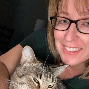 Meet your Posher, Cara